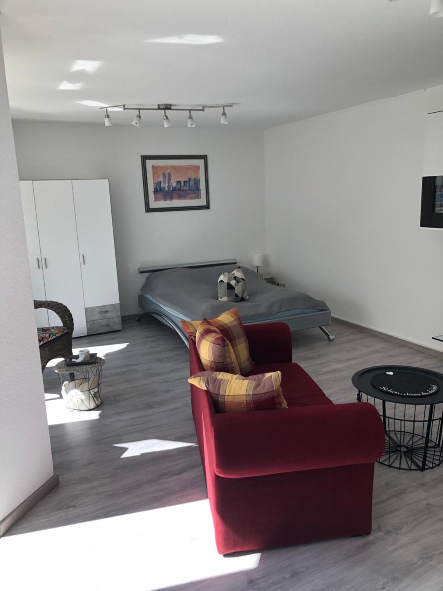 Helle 45 Qm Einliegerwohnung Холцгерлинген Екстериор снимка